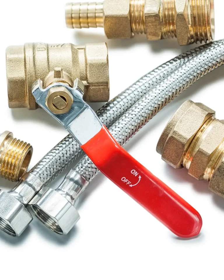 Brass plumbing pipe fittings for residential plumbing systems